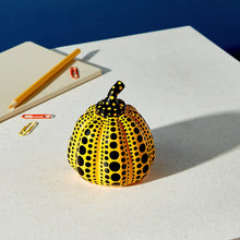Load image into Gallery viewer, Yayoi Kusama pumpkin sculpture