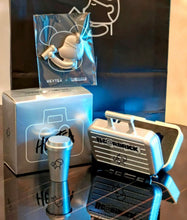 Load image into Gallery viewer, HEYTEA x BE@RBRICK 400% suit case and cup accessories