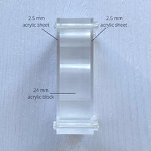 Load image into Gallery viewer, BE@RBRICK 100% Acrylic Display Case 1 slot