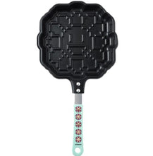 Load image into Gallery viewer, Takashi Murakami x Smart Magazine Pixel Flower Pancake Maker Blue handle kaikai kiki