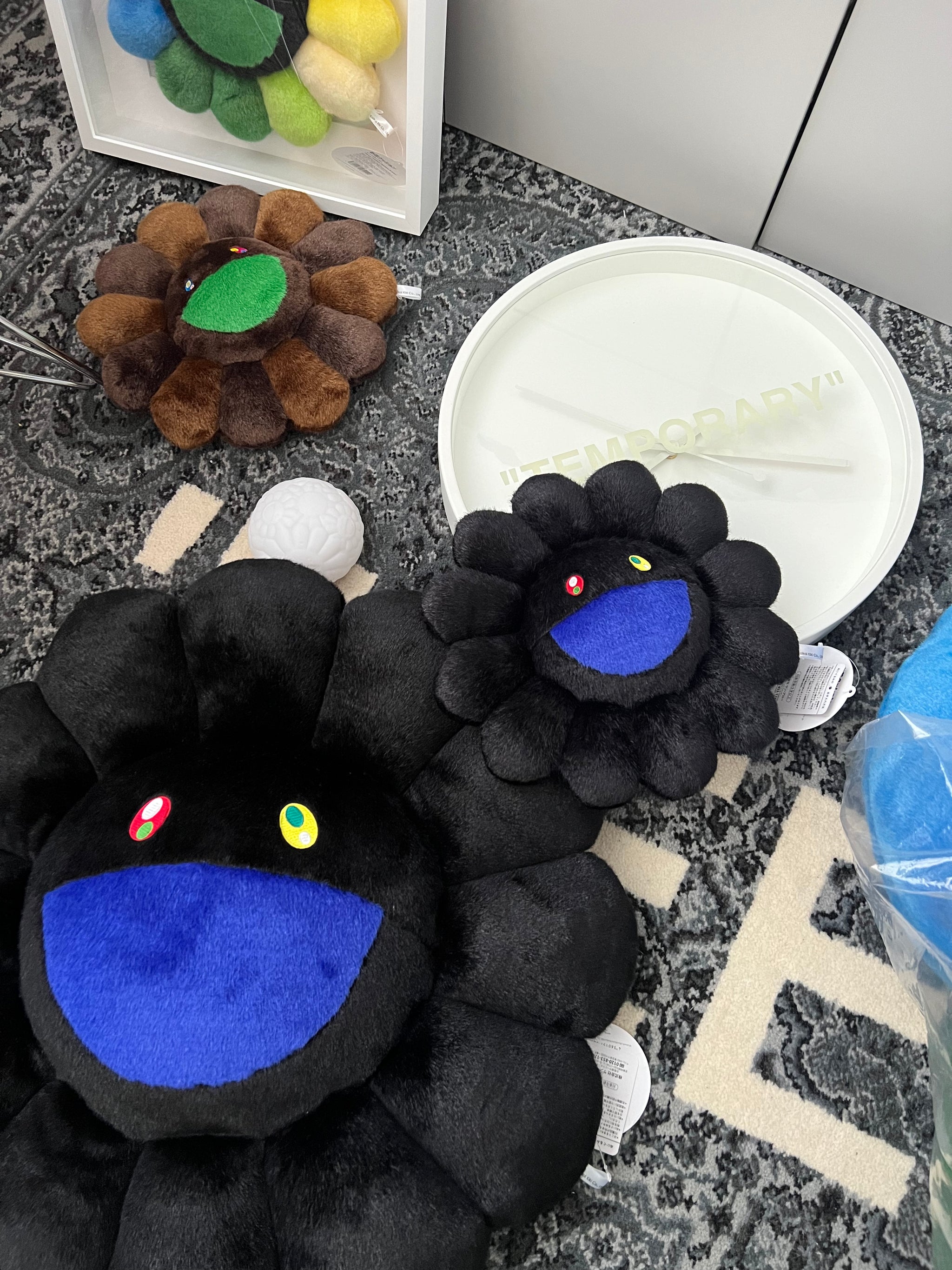 Shop Official Murakami Products & Authentic Designer Toys