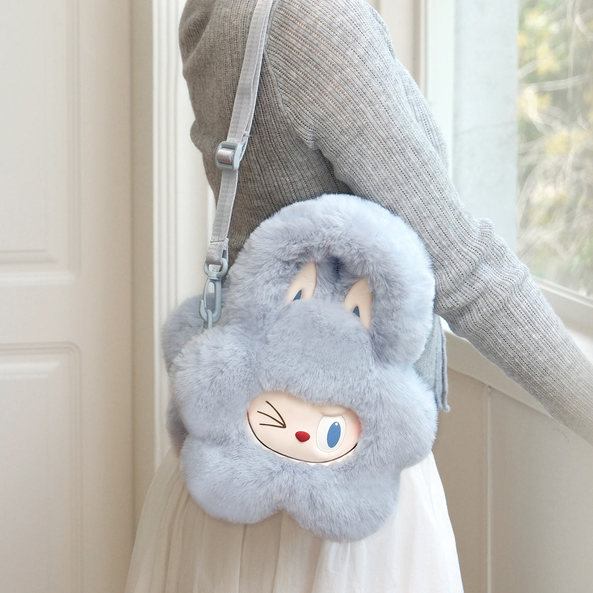 POP MART The monsters labubu classic Series-Plush Flower Bag