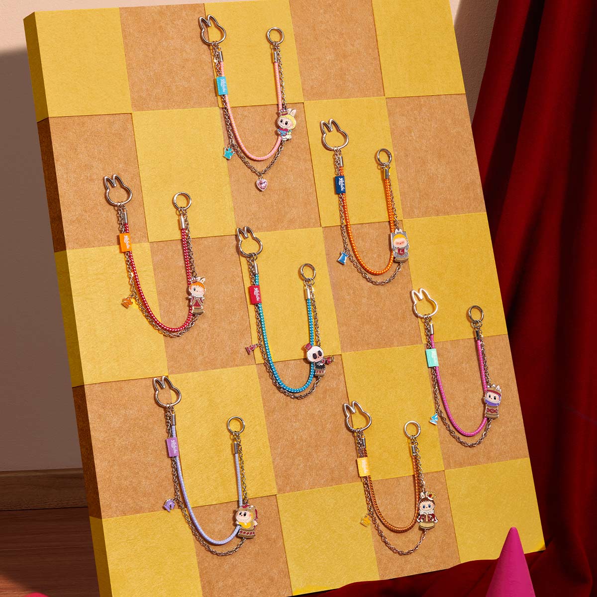 Golden Checkmate 1枚 THE MONSTERS Let's Checkmate Series-Pendant Blind Box – Designstoresyd