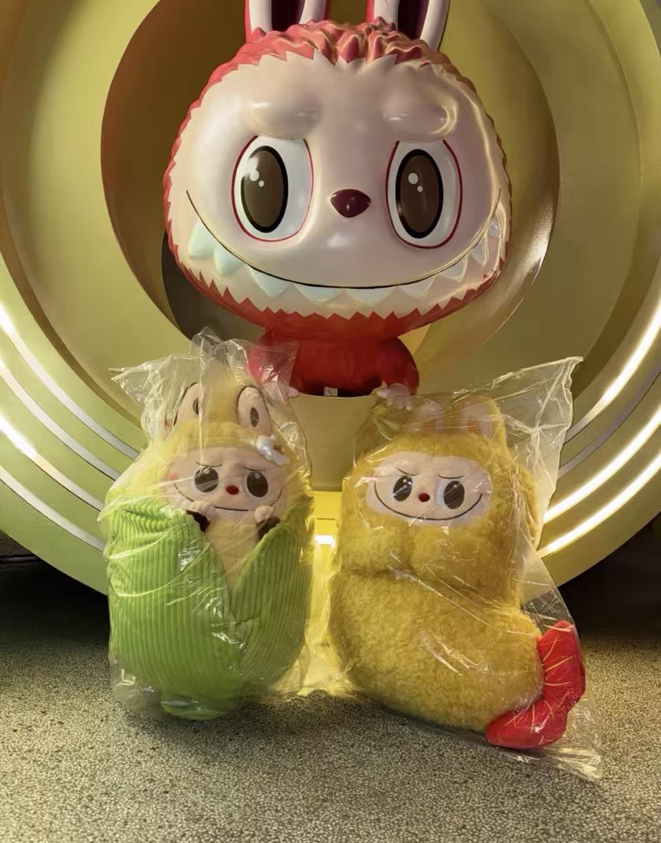 The Monsters Labubu Pop Land Tempura Shrimp Pillow – Designstoresyd
