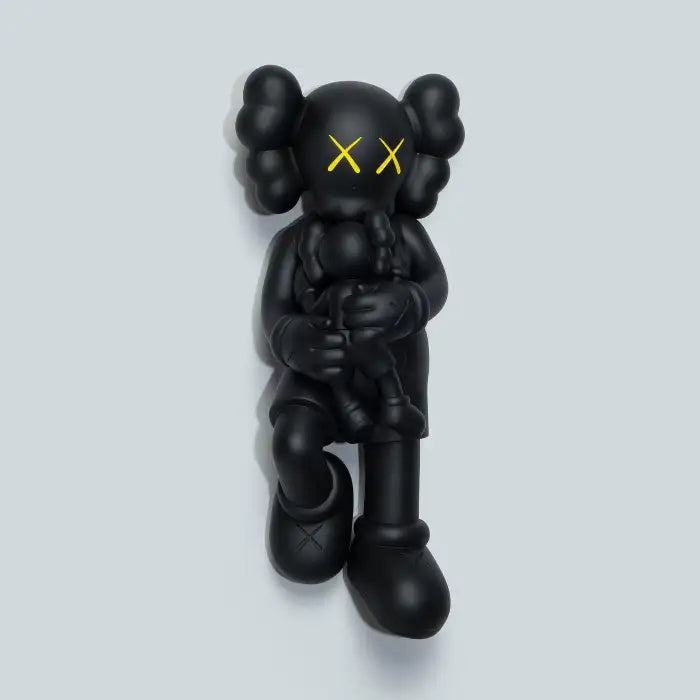 Kaws Holiday Singapore black version – Designstoresyd