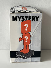 Load image into Gallery viewer, VANS Letter Head Figure Mystery Box
