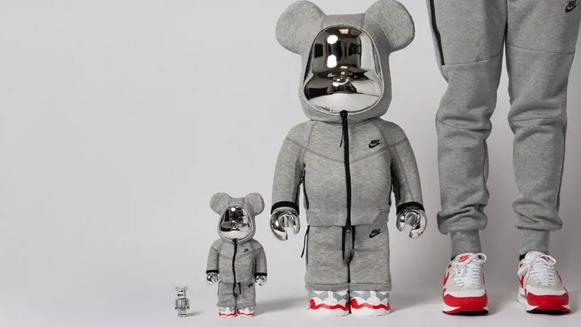 BE@RBRICK ベアブリック NIKE TECH ナイキ 1000% BE@RBRICK NIKE Tech Fleece N98 1000% – Designstoresyd