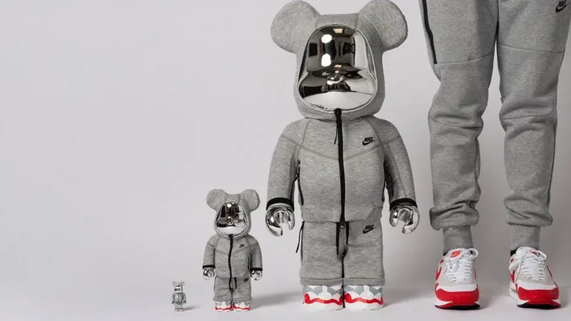 BE@RBRICK NIKE Tech Fleece N98 1000％