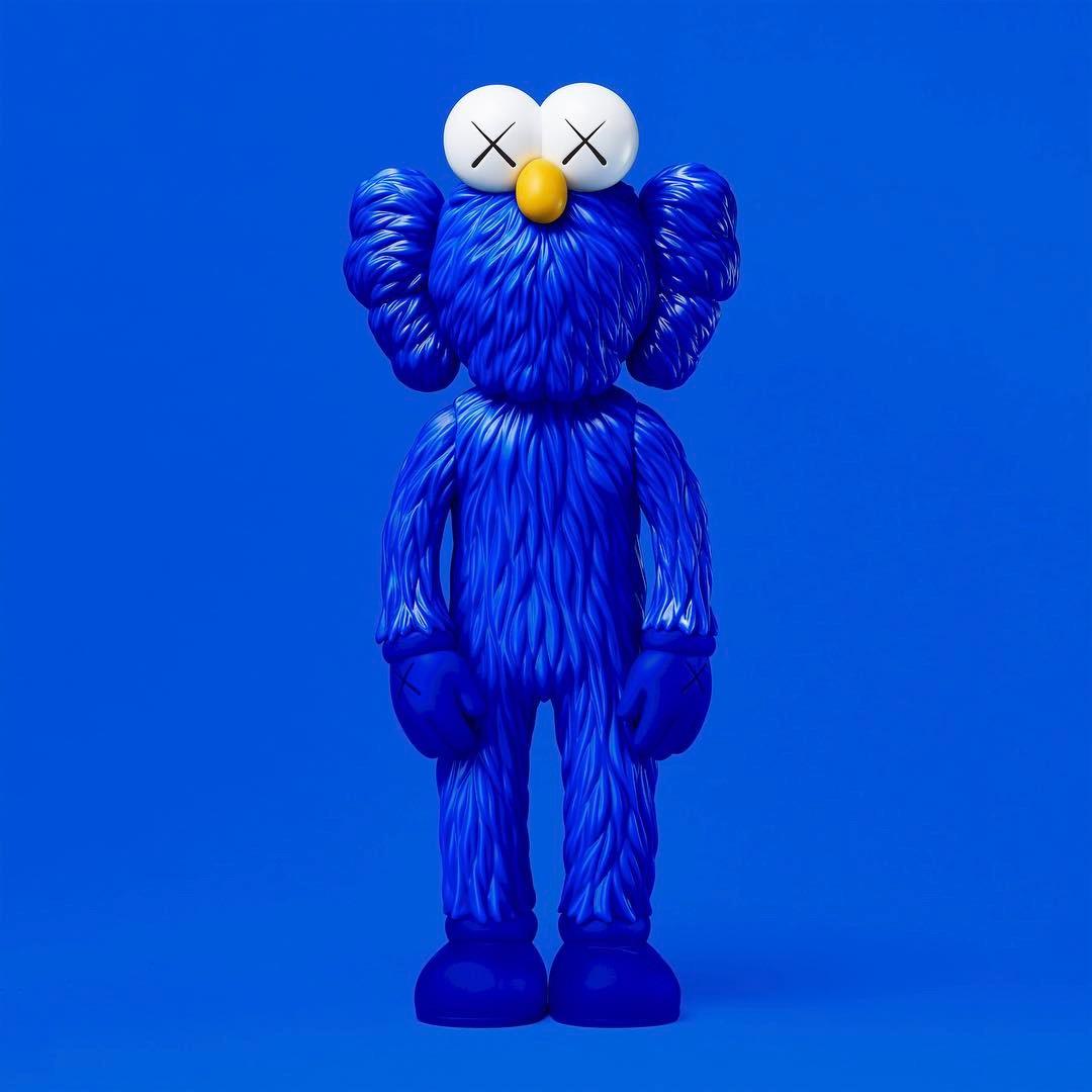 KAWS BFF Open Edition Vinyl Figure Blue MoMa store exclusive ...